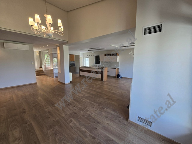 Vile per shitje ne rezidencen Long Hill ne Lunder, Tirane